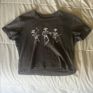 Full Tilt graphic cropped tee